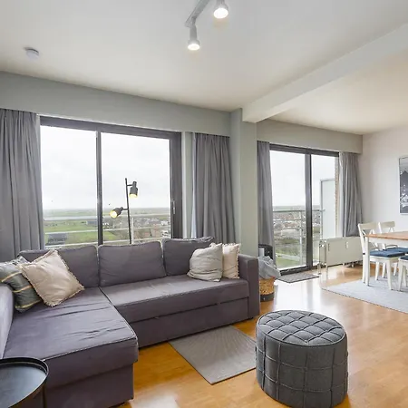 Apartment On The 8th Floor With Terrace *